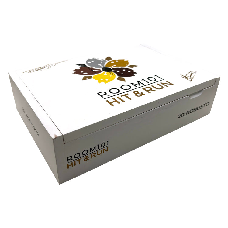 Room101 Hit & Run cigar box packaging with brand logo and "20 Robusto" label.