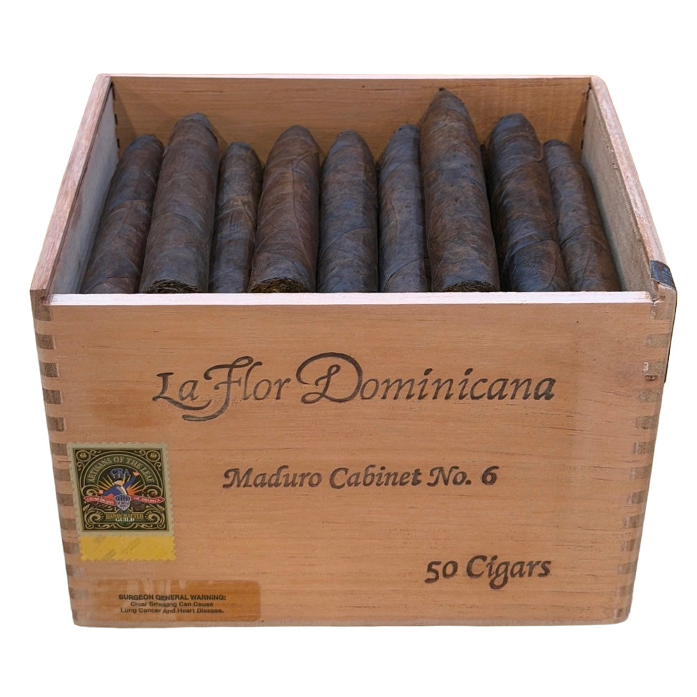 La Flor Dominicana Maduro Cabinet Box Open