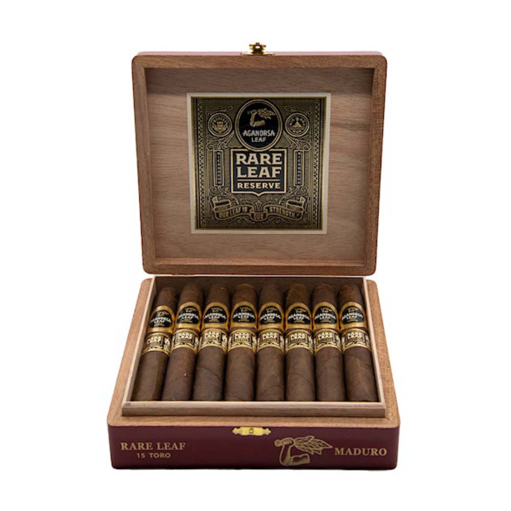 Cigar review with five-star rating praising consistency and satisfaction from Santiago State of Mind, featuring patriotic design and pricing details for bundles and singles.