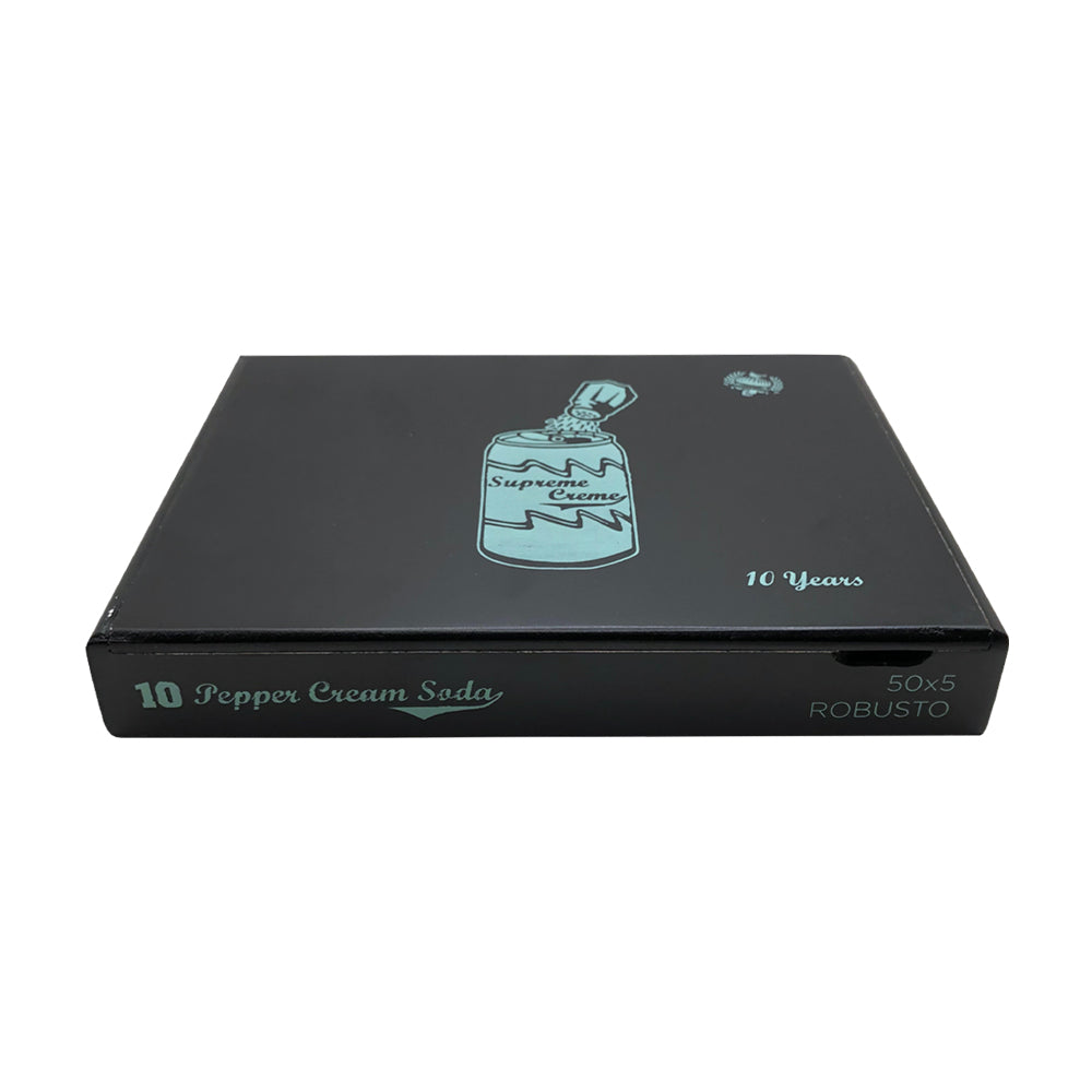 Black box of 10 Pepper Cream Soda Robusto cigars with Supreme Creme branding and 10 Years label.