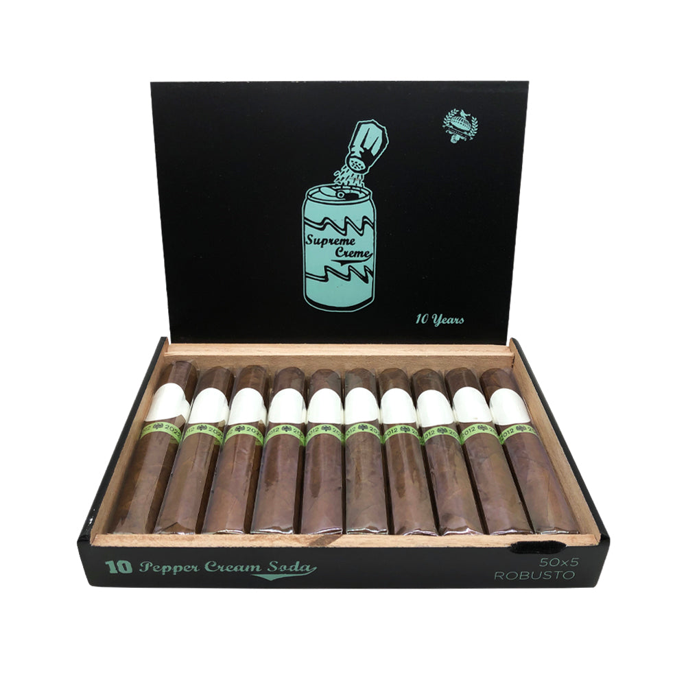Box of Supreme Creme Pepper Cream Soda cigars with open lid displaying ten cigars wrapped in cellophane.