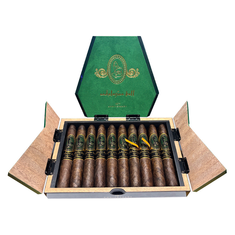 La Flor Dominicana Andalusian Bull 10th Anniversary Maduro Box Open