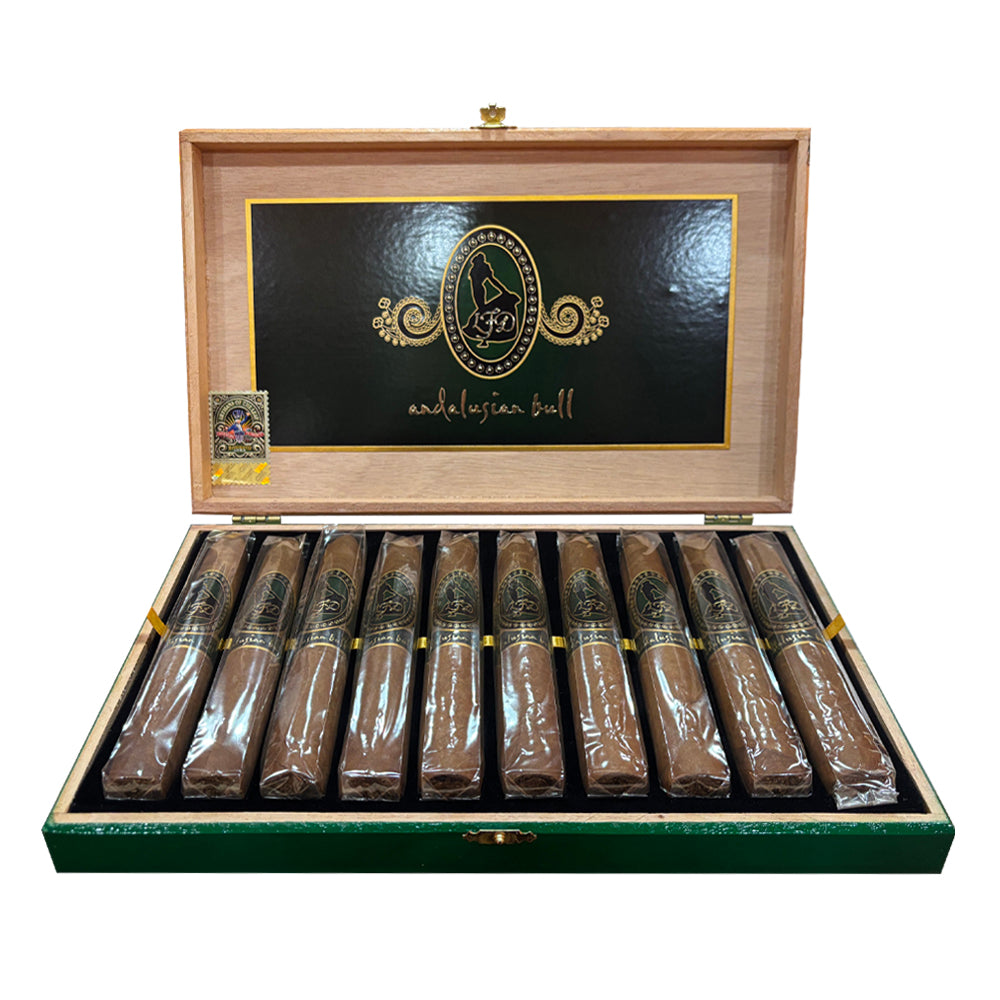 La Flor Dominicana Andalusion Bull Box Open