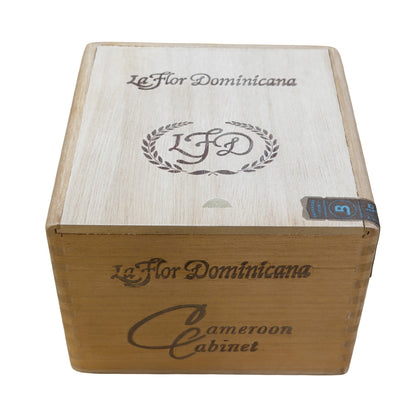 La Flor Dominicana Cameroon Cabinet