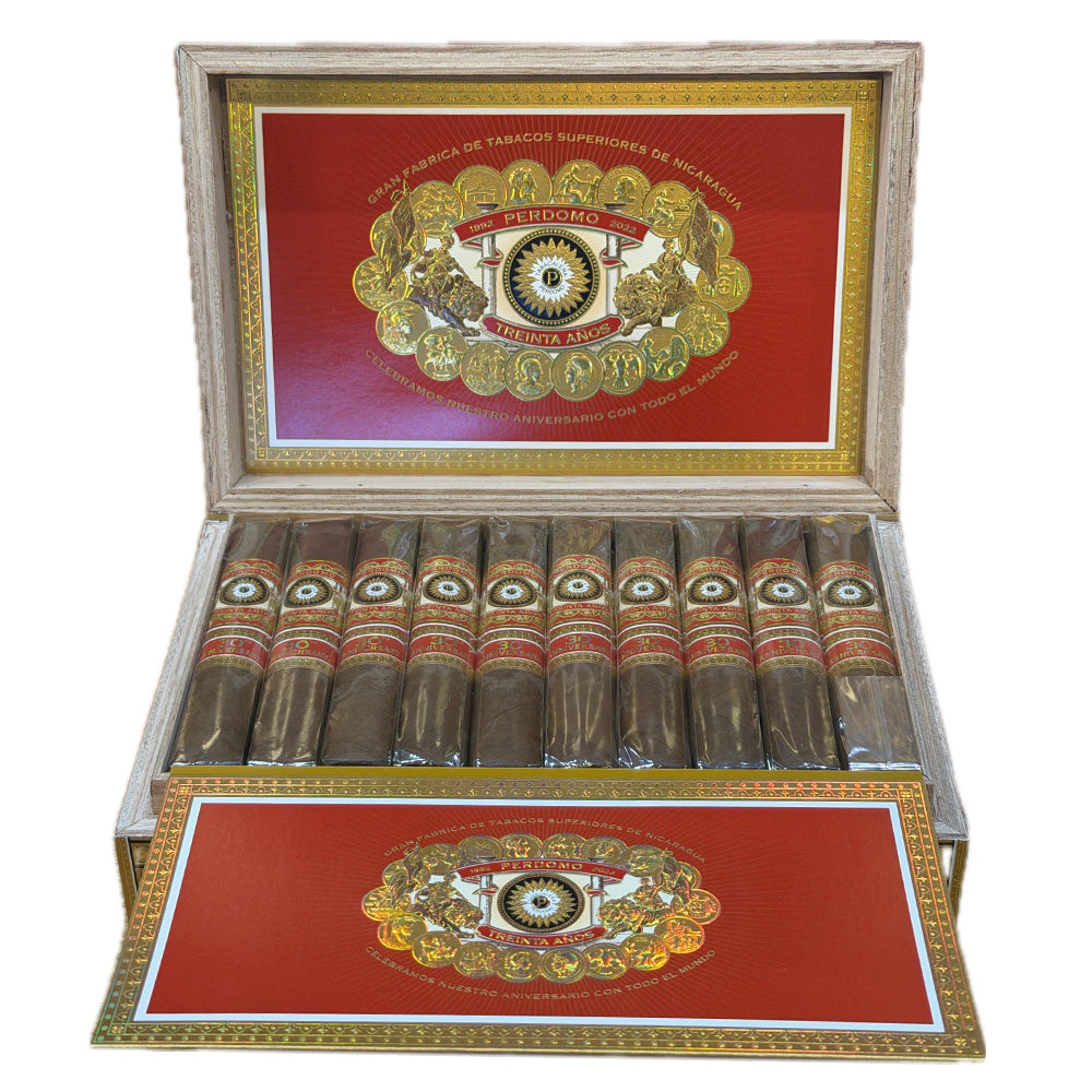 Perdomo 30th Anniversary Sungrown Box Open